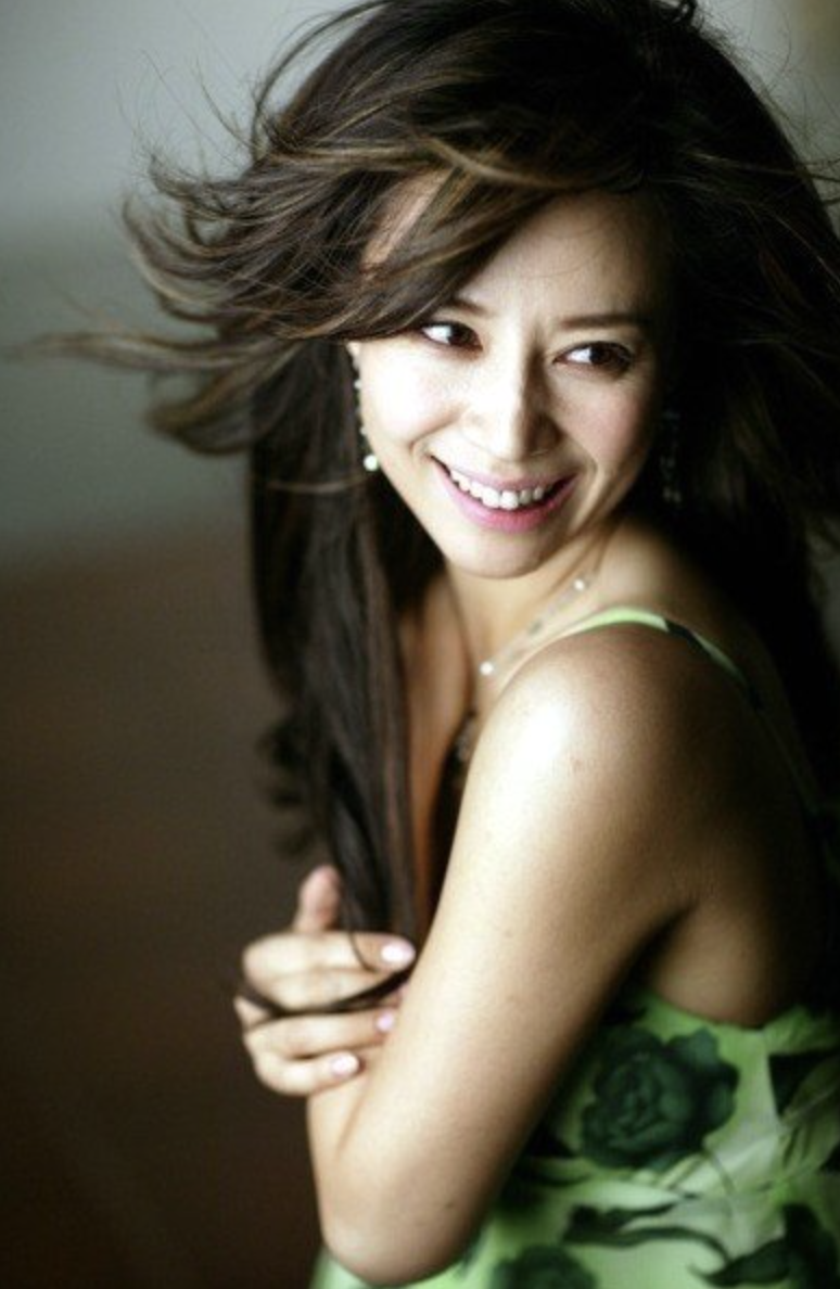 옥소리 몸매 볼륨감 화보