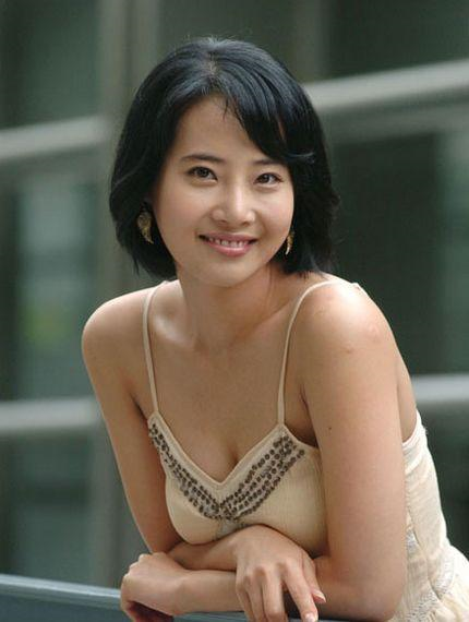 강경헌 데뷔 전과 배우로서의 첫 발걸음