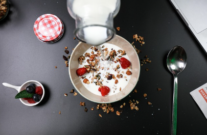 🍳 아침을 꼭 먹어야 할까?&mdash; 공복 시간과 대사 건강의 관계