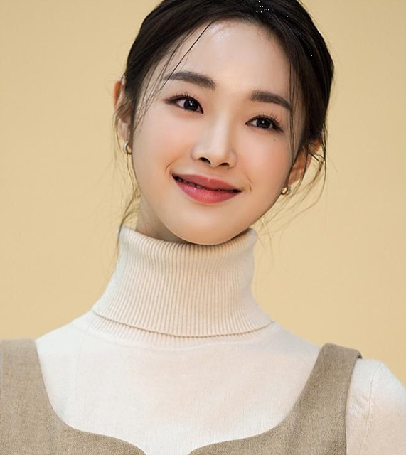 썸바디 강해림 배우 이동건 열애