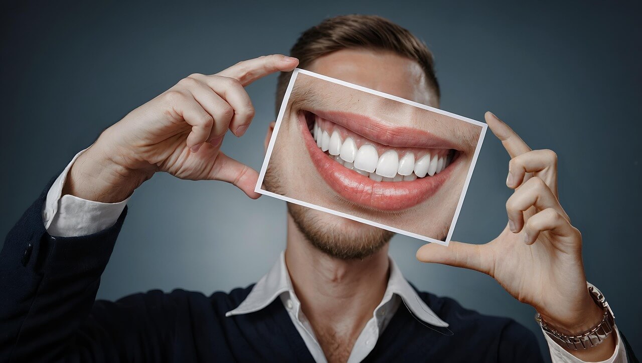 임플란트 국민건강의료보험 적용 대상 및 가격, 틀니 비교