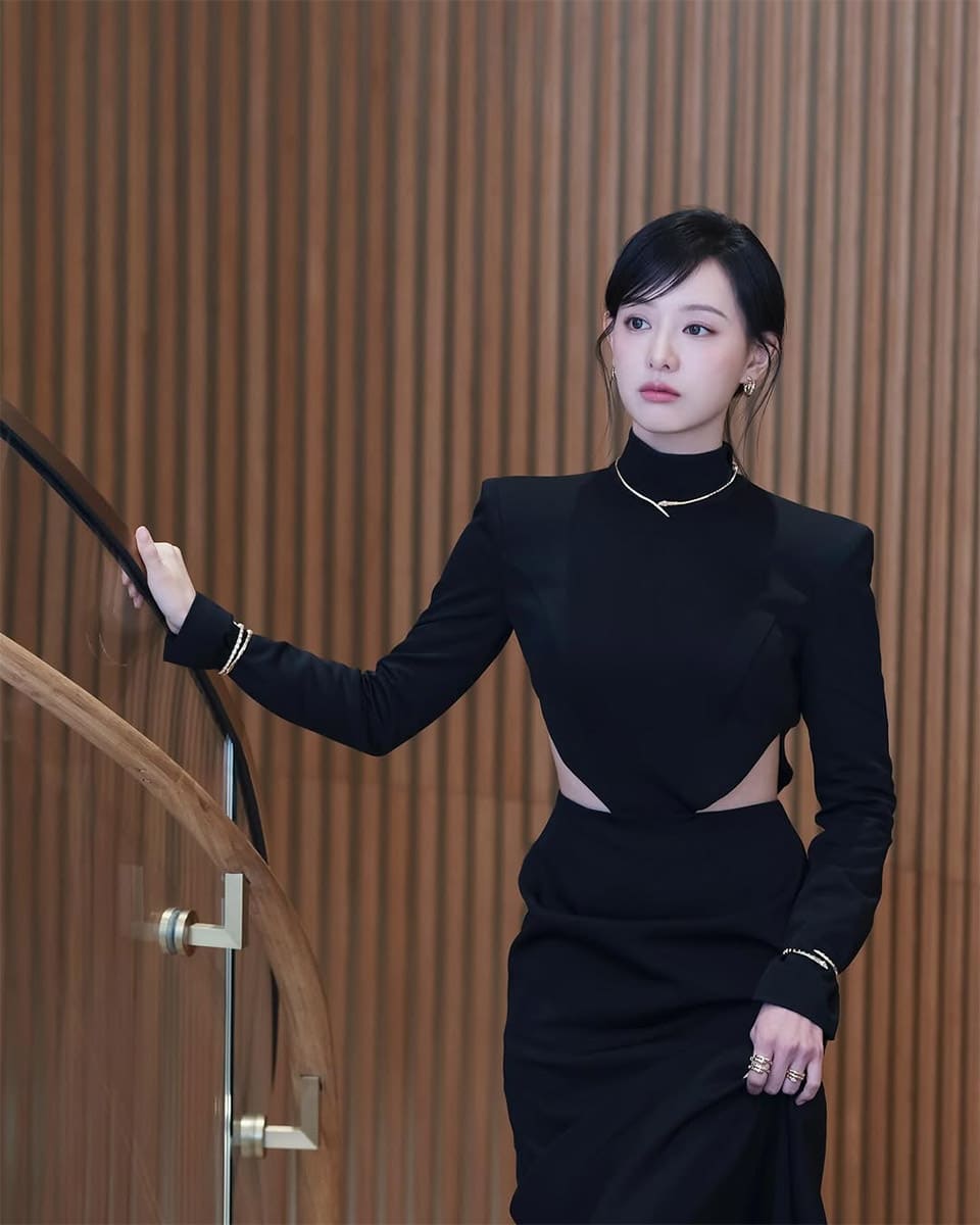 레이디두아 7회 사라킴 롱드레스 사러가기