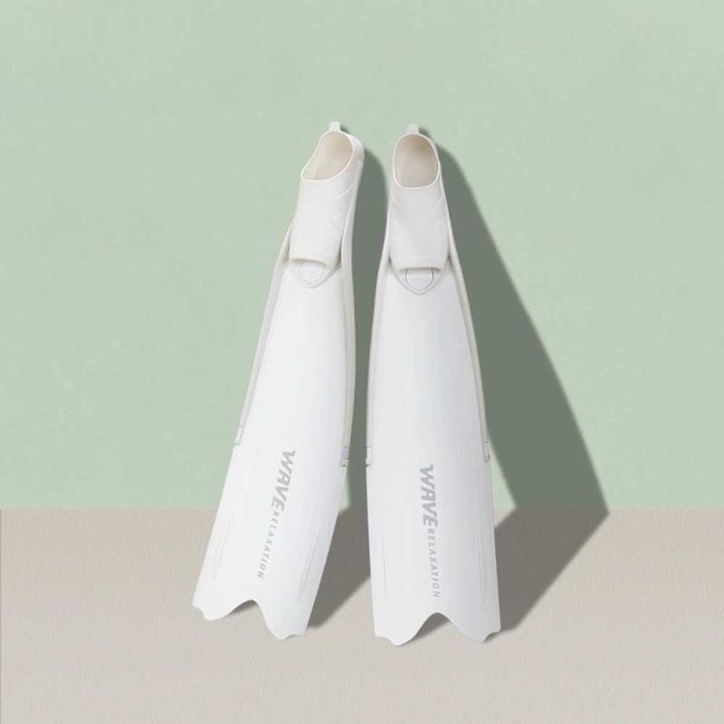 스쿠버핀 오리발 풀풋 프리다이빙 바다수영 리조트
