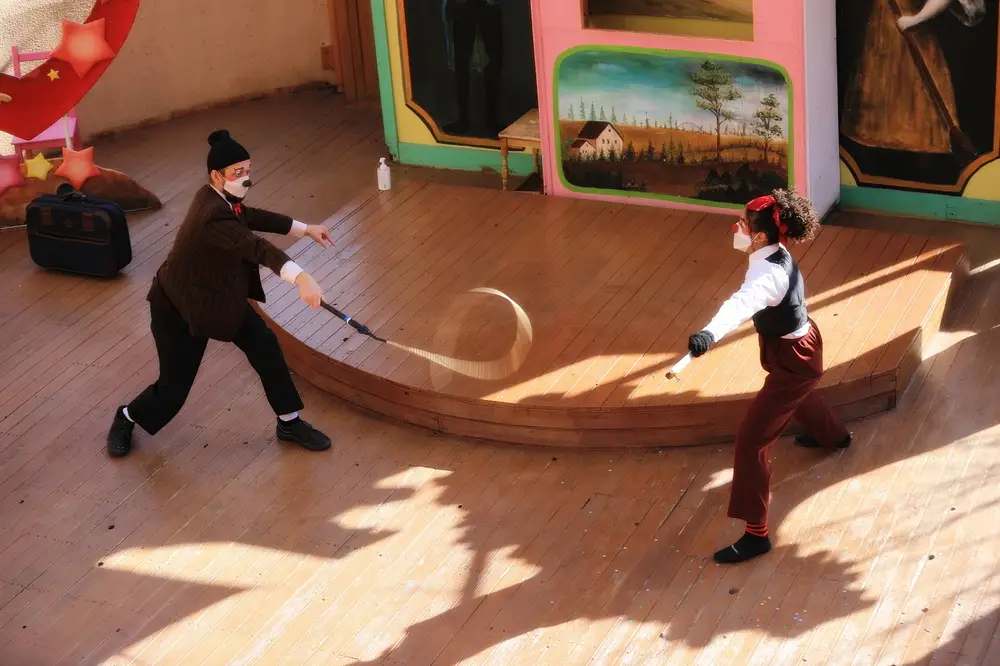 유럽동화나라 서커스공연 사진