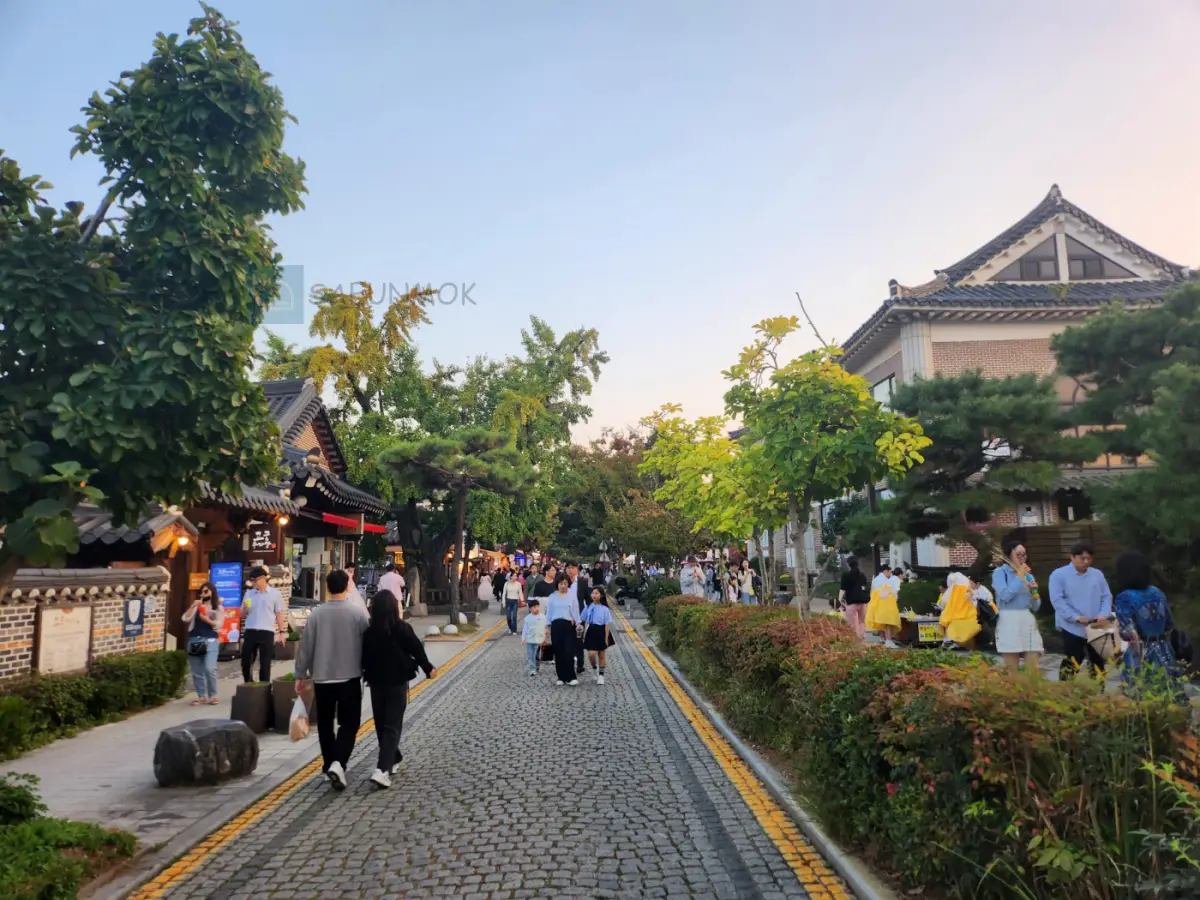 전주-한옥-마을-내부