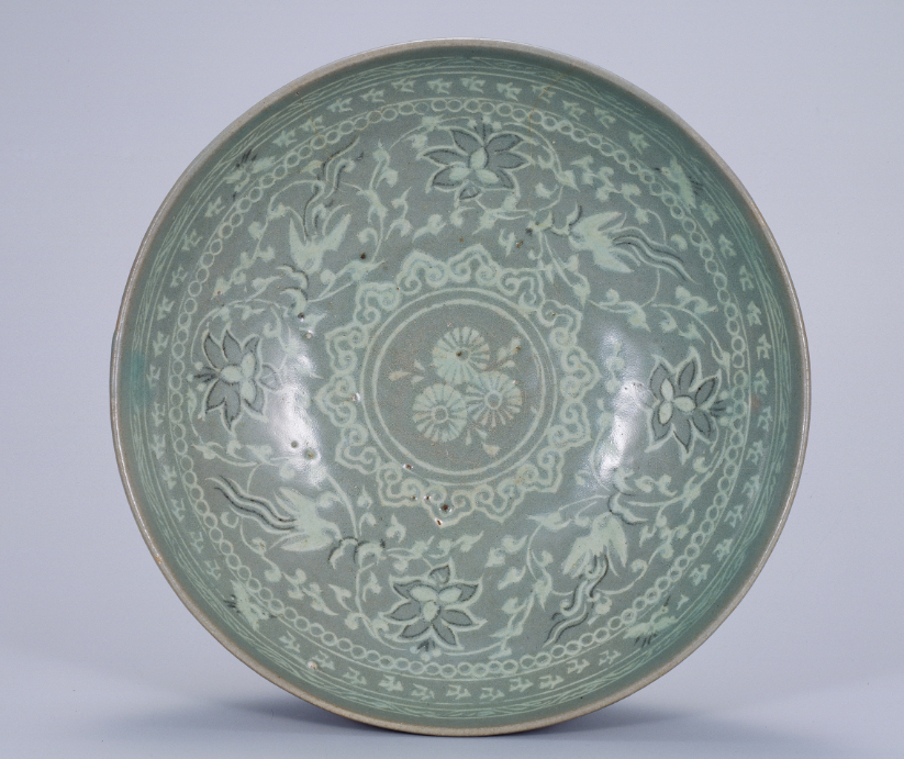 고려 청자 상감 봉황 연꽂 넝쿨무늬 대접