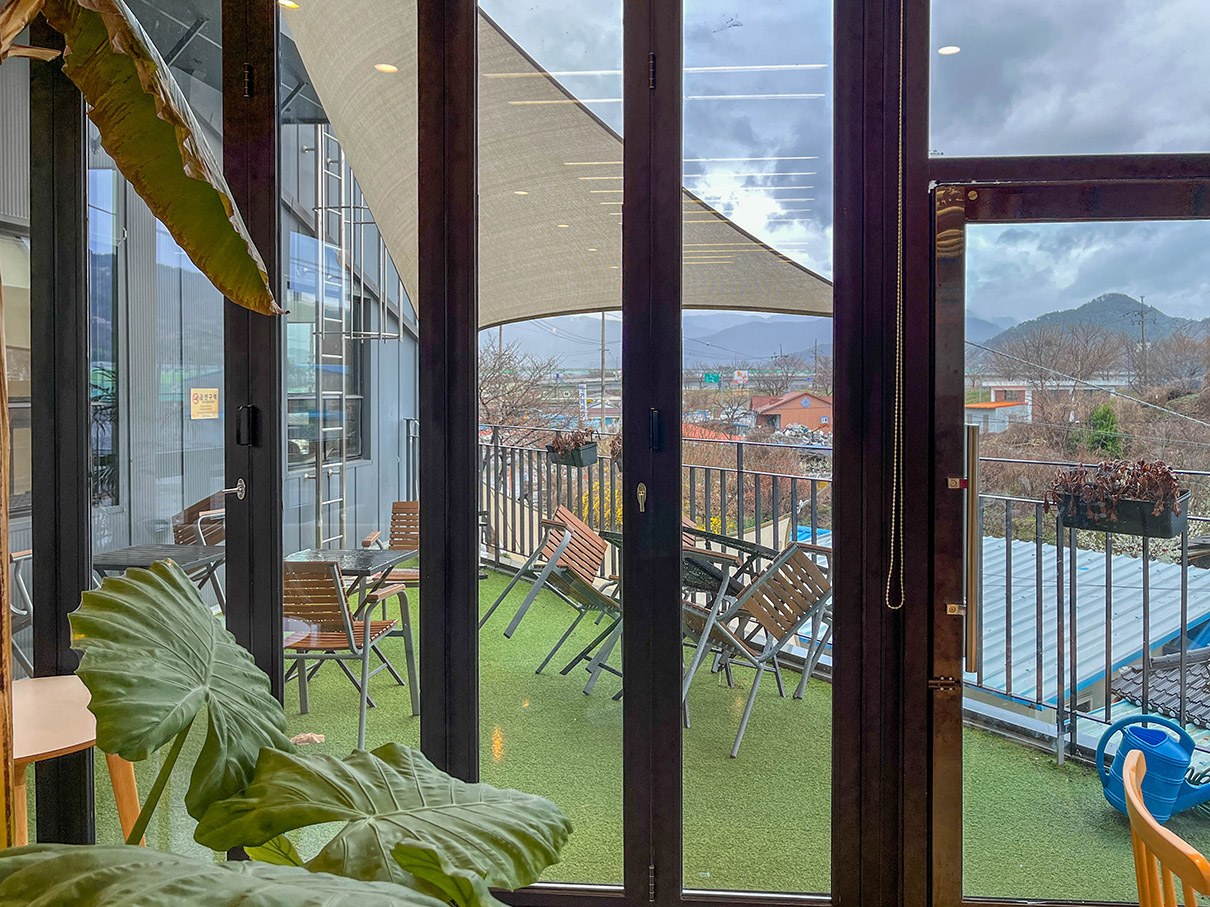 어셈블커피로스터즈 3층