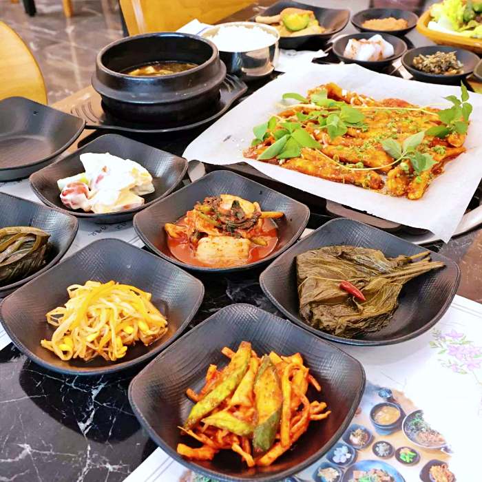 생생정보 강화도 동막 해변 15년 전통 능이백숙 맛집
