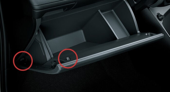 여름 자동차 에어컨 필터, 깨진 백밀러, 스마트키베터리 셀프교체 정비