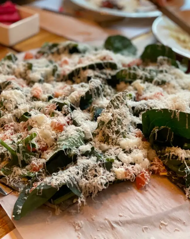 코너546-시금치플랫브레드