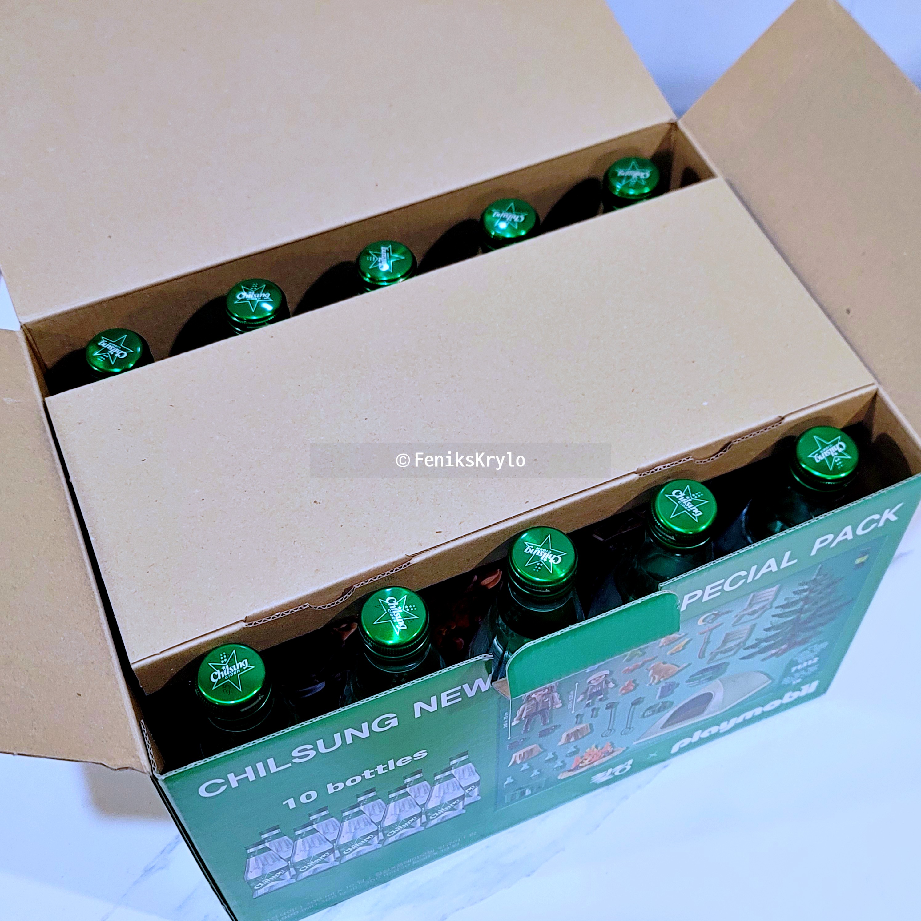 롯데 칠성사이다 X 플레이모빌 - 상자 내부 모습이다. 사이다가 5개씩 정렬돼 있다.