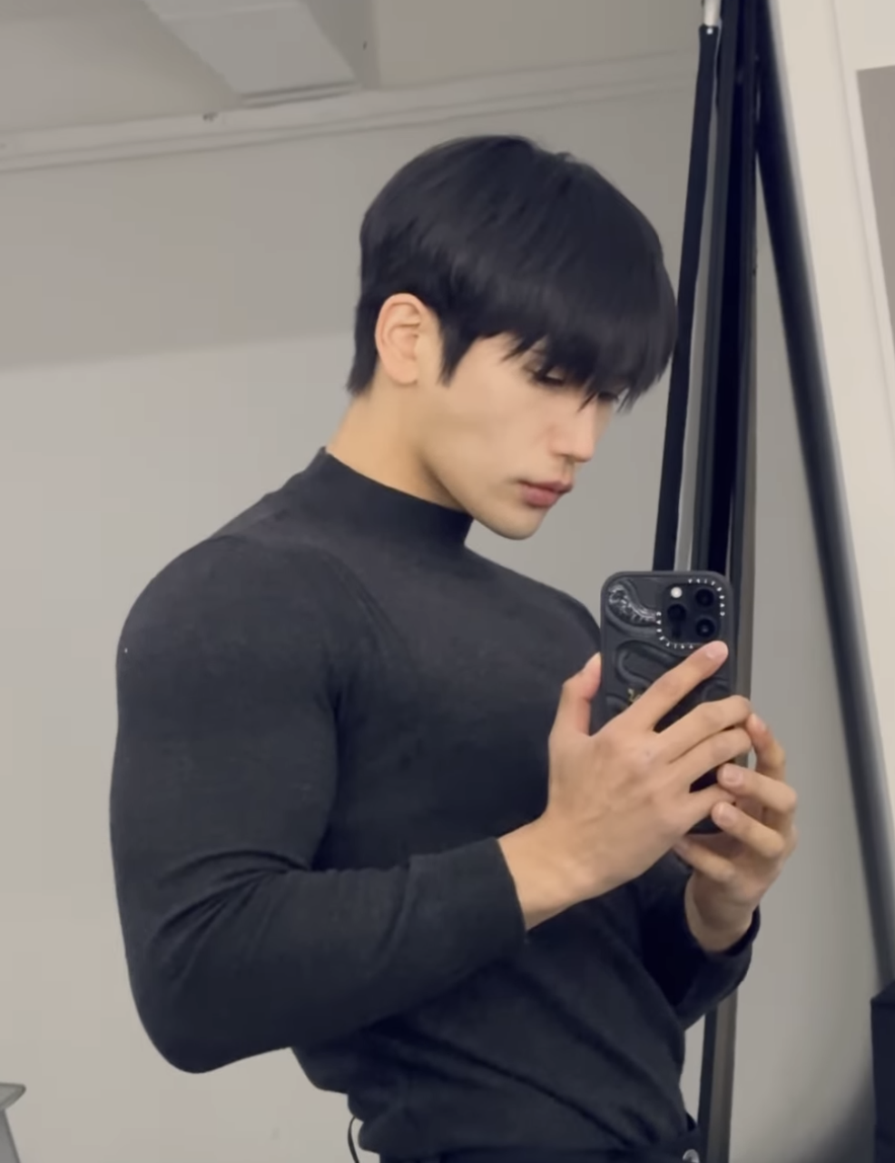 솔로지옥4, 육준서, 이시안, 김민설, 장태오, 김태환, 비하인드, 논란