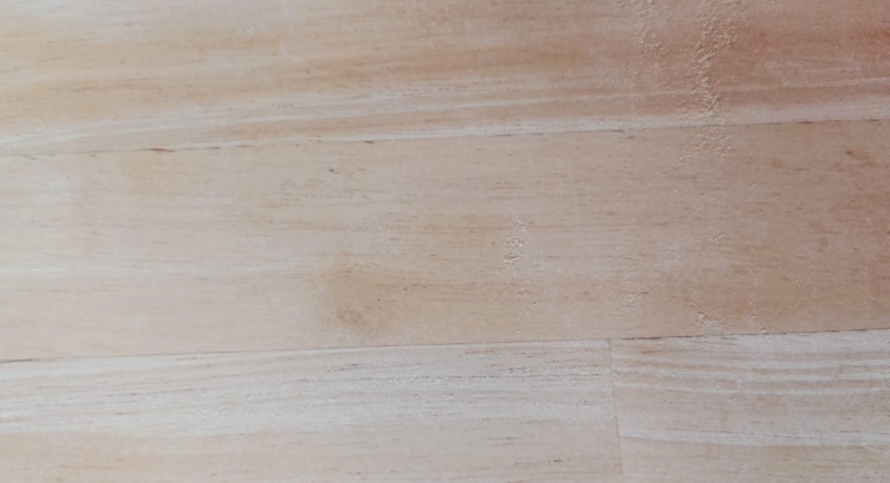 곱게갈린 상판 가까이서찍은 사진