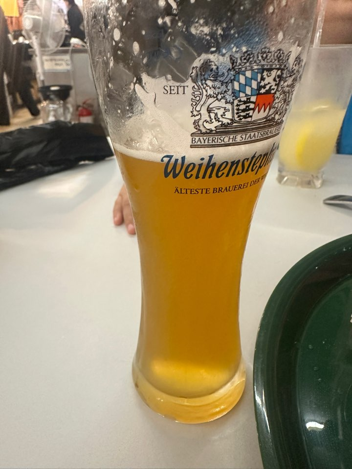 쿤스트라운지 음식