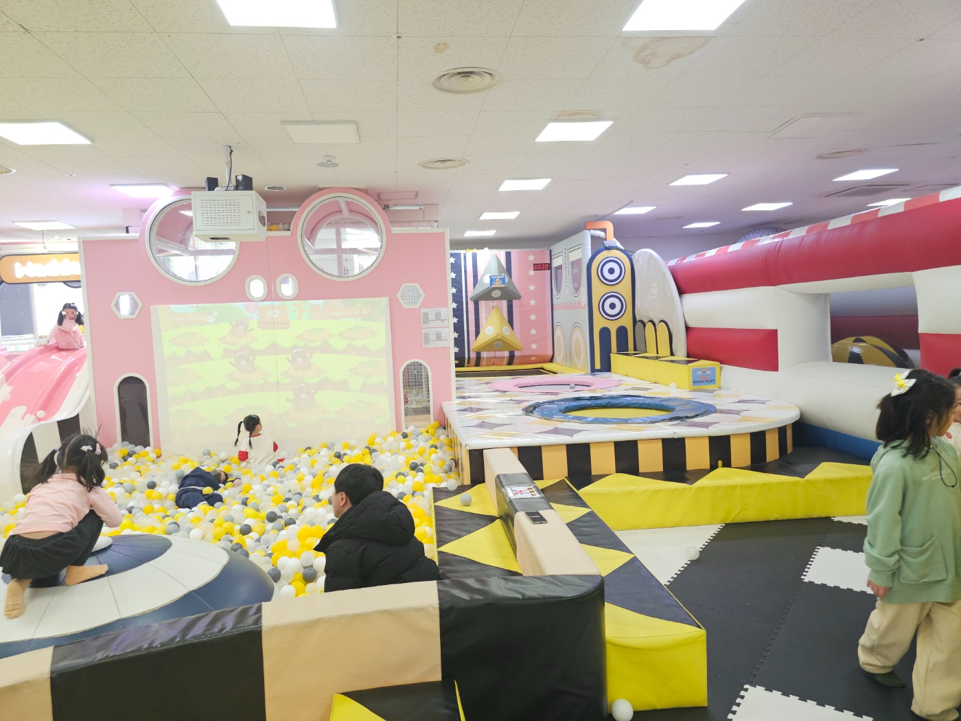 양산 모다아울렛 7층 키즈카페 &amp;#39;와따플레이&amp;#39; 방문 후기