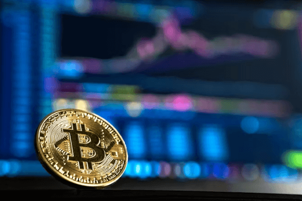 비트코인 조정 vs 패닉? 안전자산 선호 속 시장 동향