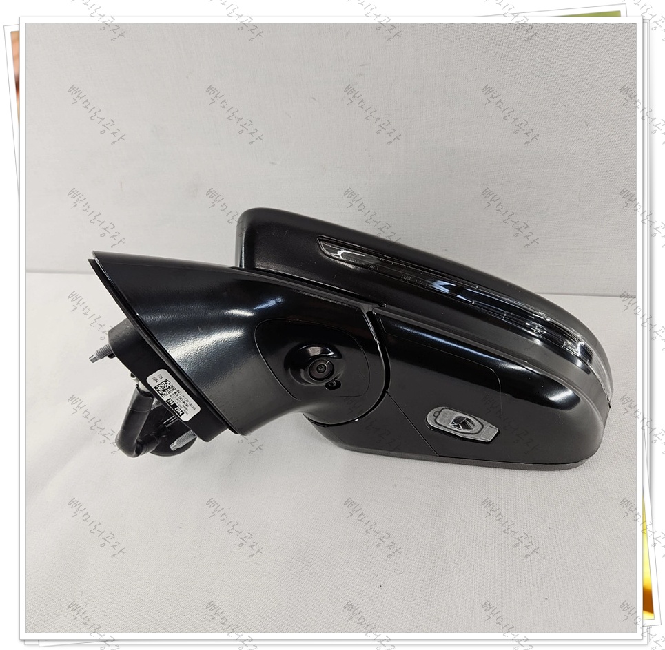 링컨 노틸러스 중고 사이드미러 하단부