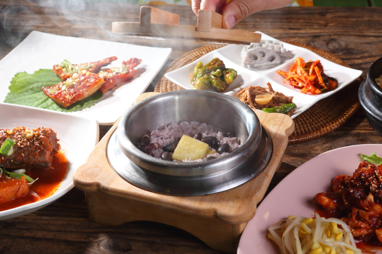 일산 애니골 잎새