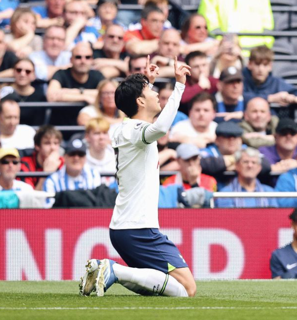 EPL 토트넘 골 손흥민 프로필 아버지 연봉