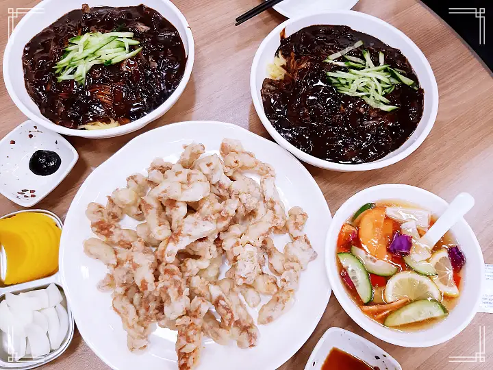 토요일은 밥이좋아 인천 차이나타운 옛날 짜장면 맛집 족타 반죽 면 짜장 탕수육 현지인 추천 토밥 좋아 방송정보