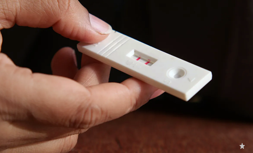 임신 극초기 증상 시기별 총정리 착상혈 생리통 차이점과 주의사항