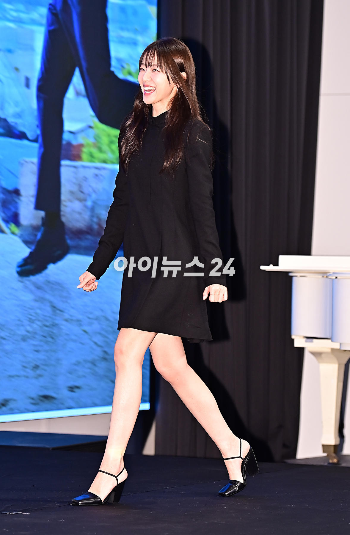 배우 이주명이 20일 오후 서울 신도림 디큐브시티 더 세인트에서 열린 ENA '모래에도 꽃이 핀다' 제작발표회에서 포토타임을 갖고 있다. [사진=곽영래 기자]