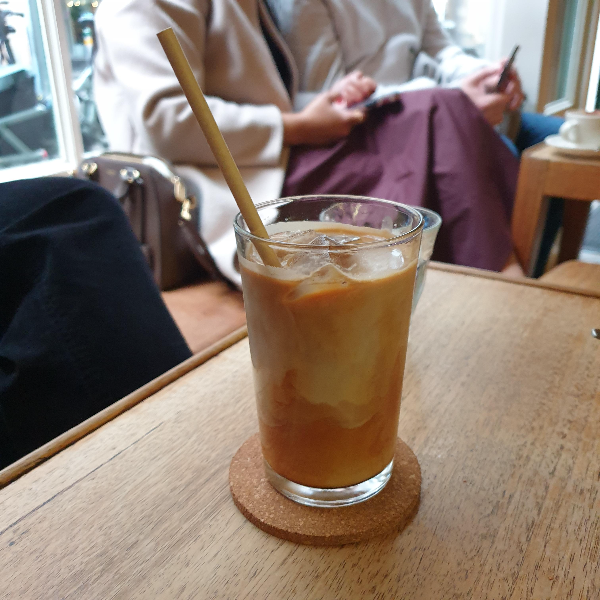 플랫화이트 vs 카페라테 vs 카푸치노 차이_아이스 카페라테