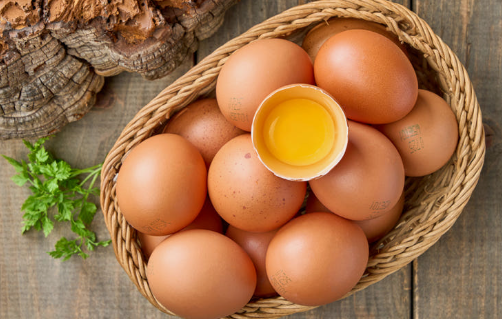 남성 활력 1000배! 정액 공장 재가동하는 '박카스 노른자' 비법