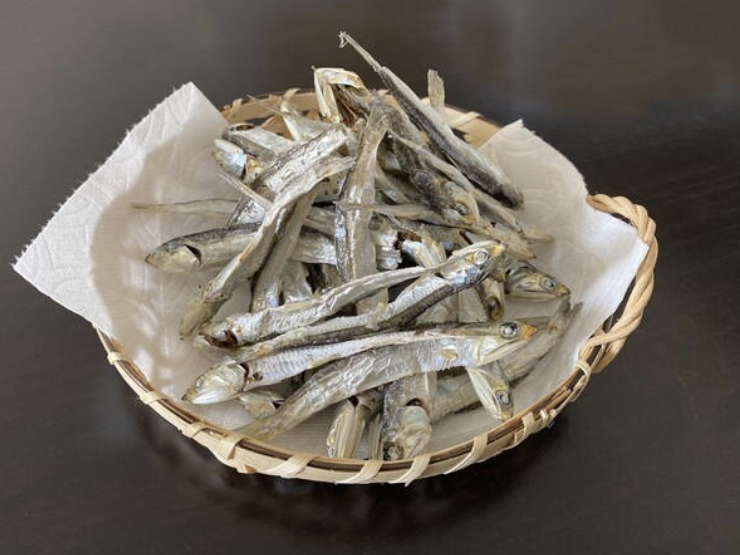 “건강한 줄만 알았던 멸치, 알고 보니 미세플라스틱 폭탄? 안전하게 먹는 법까지 완벽 정리”