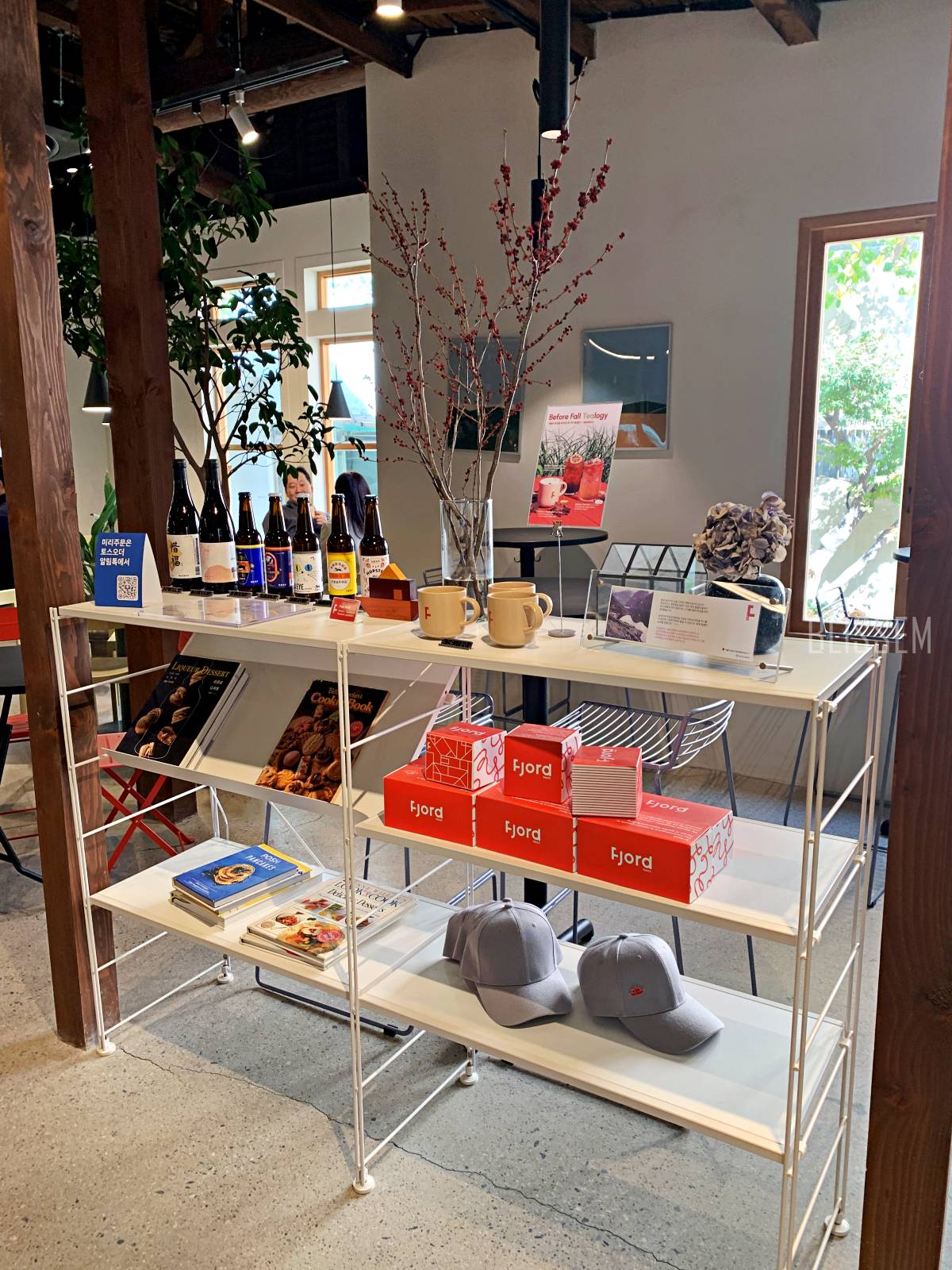 용산카페-삼각지카페-정원카페-예쁜카페-카페추천-피요르드-용리단길카페-정원