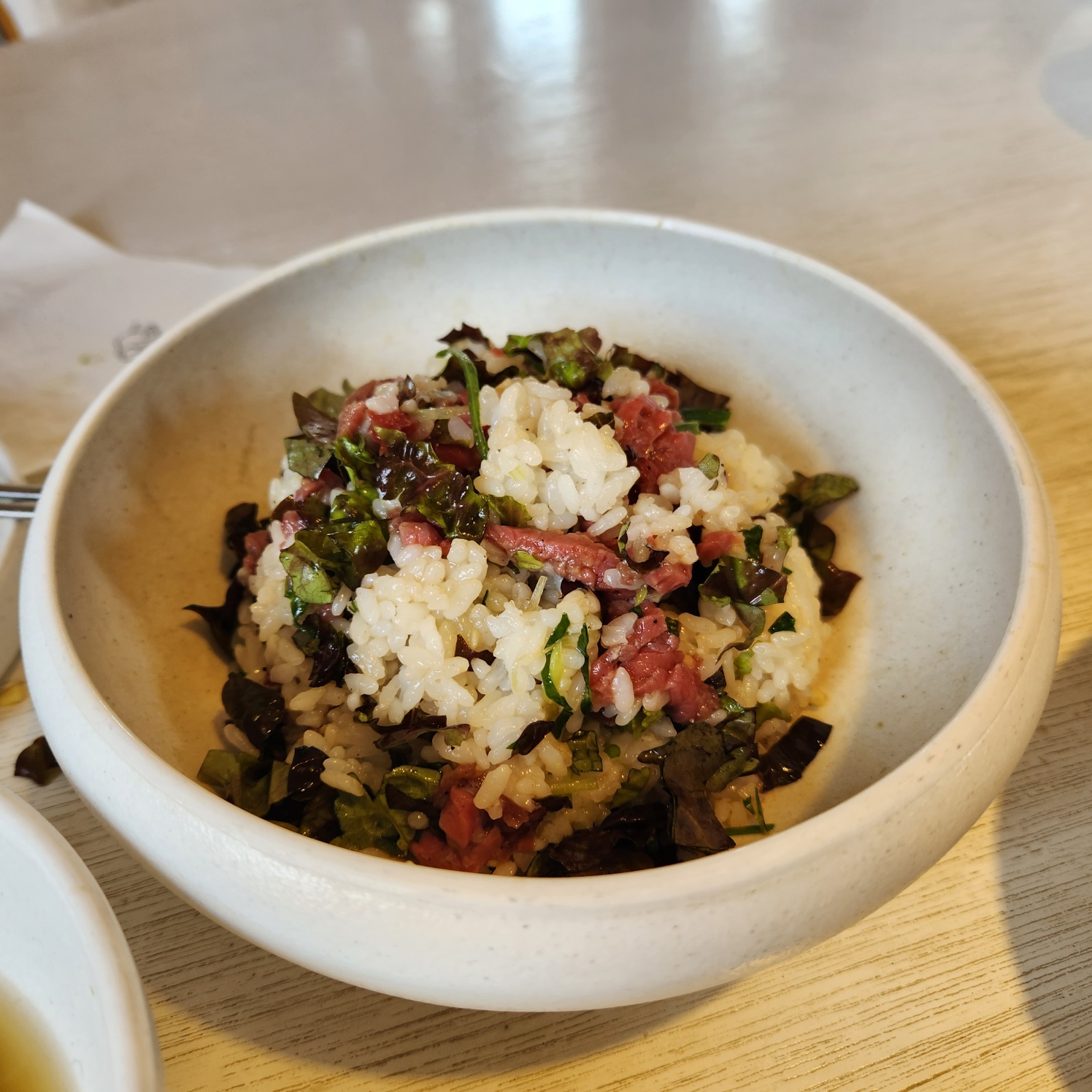 비벼진 육회비빔밥