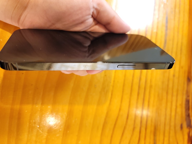 아이폰14 프로맥스 256GB - 오른쪽