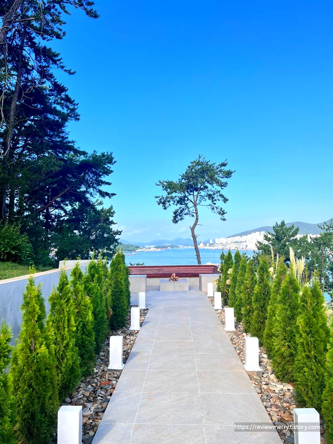 2층 전망대 가는 길