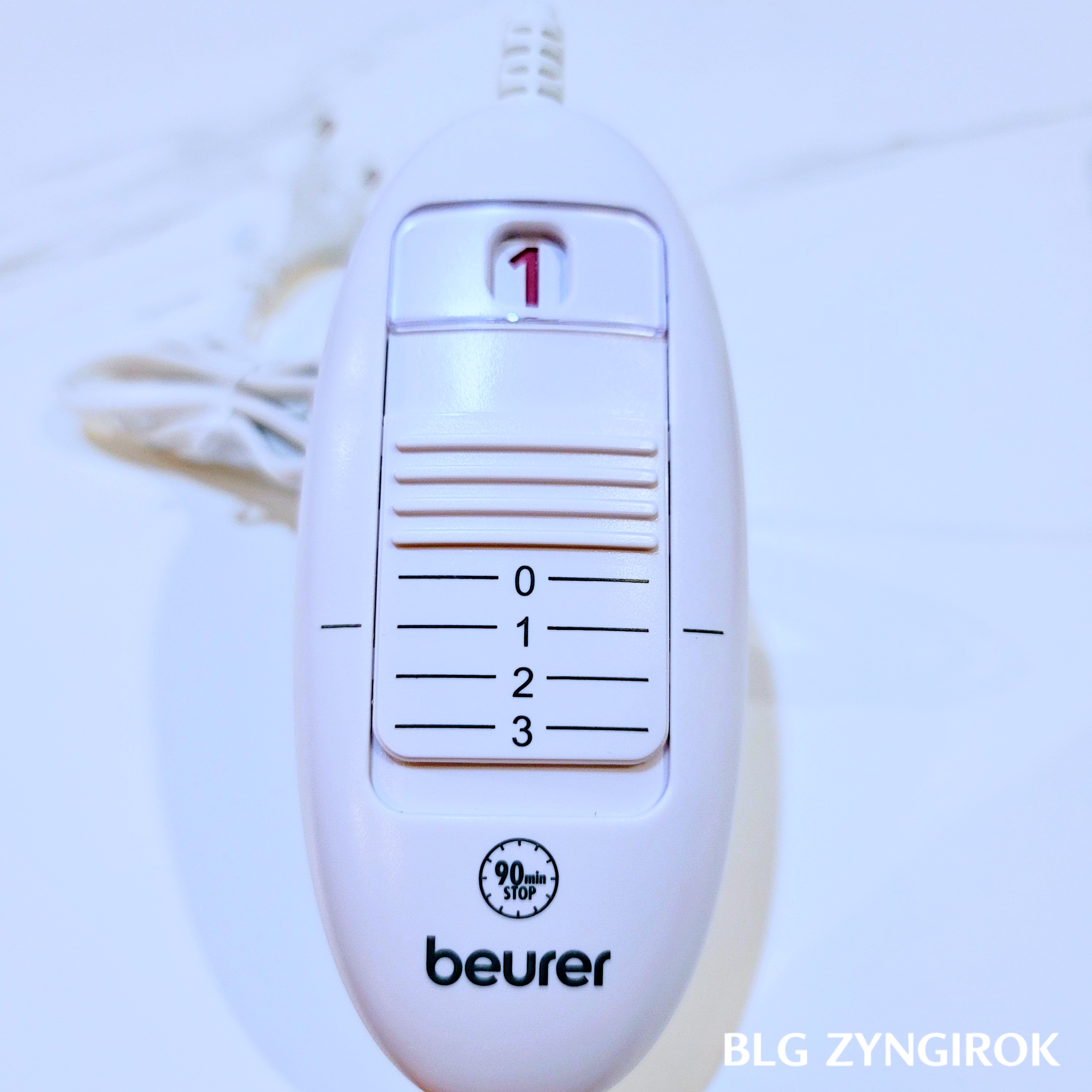 독일 Beurer 히트패드 1단 스위치 모습이다.