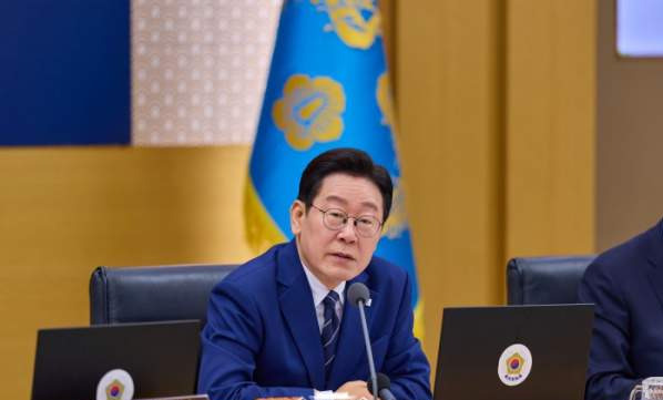 완도 수산물 냉동창고 화재 참사, 소방관 2명 순직 원인과 냉동창고 화재의 구조적 위험성 심층 분석