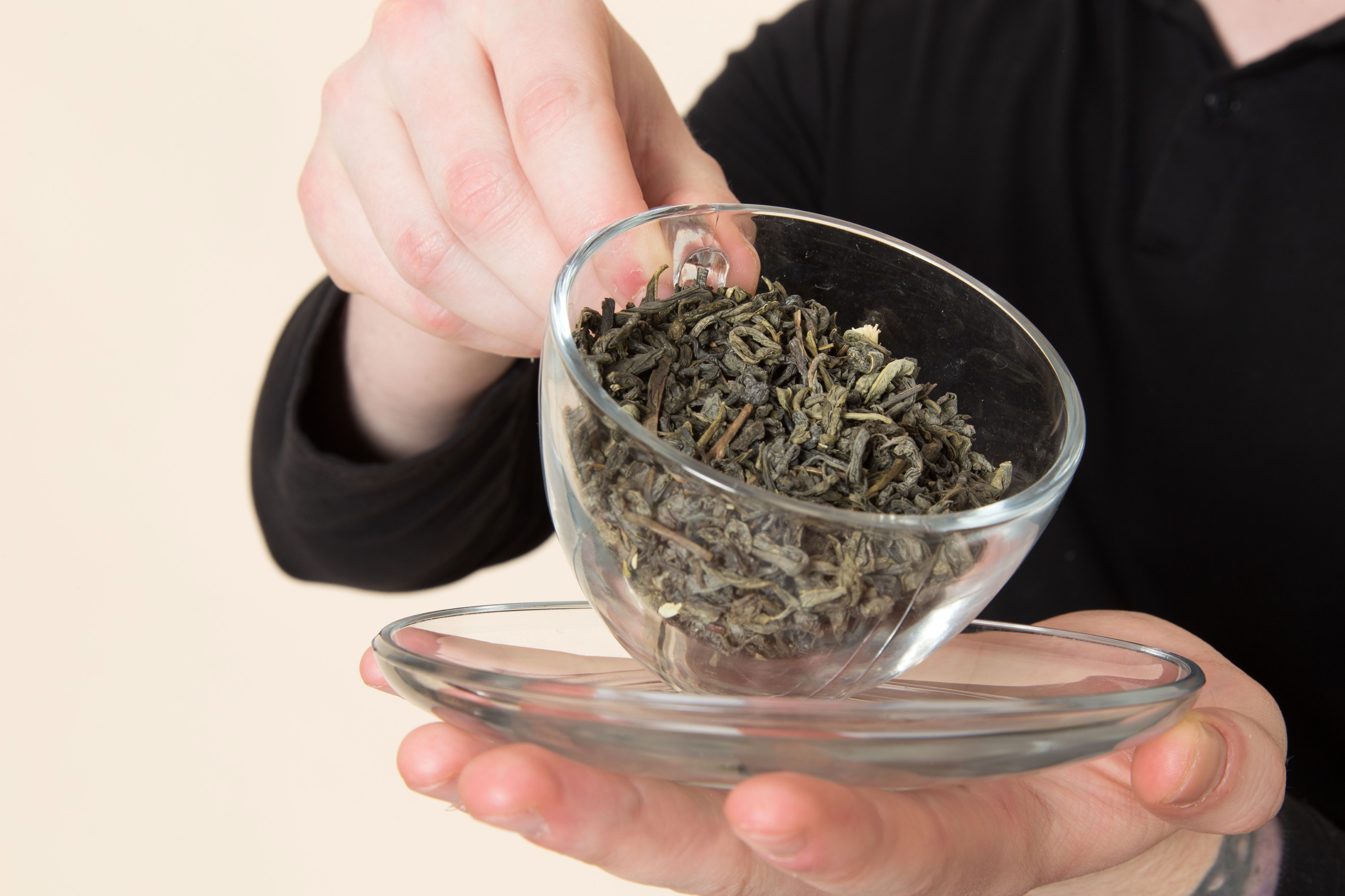 중국 백차의 종류: 은침백차, 백모단, 수미백차 차이점 비교