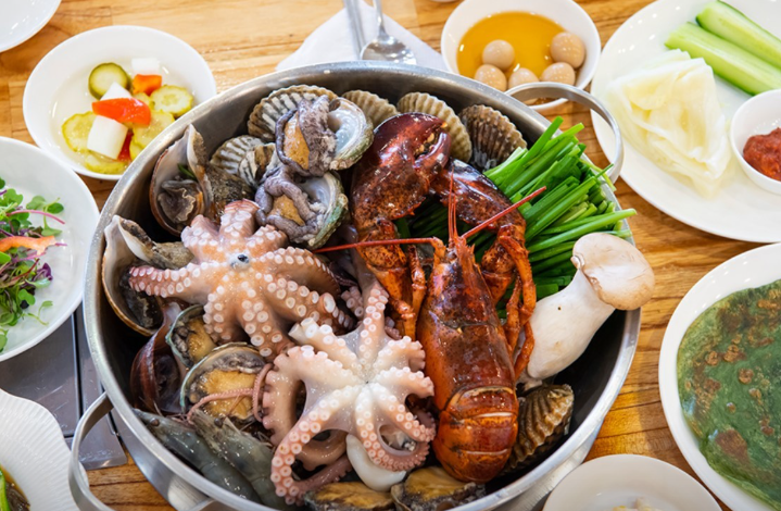 생생정보 고수의부엌 바닷가재해물탕 인천 부평구 대하해물탕