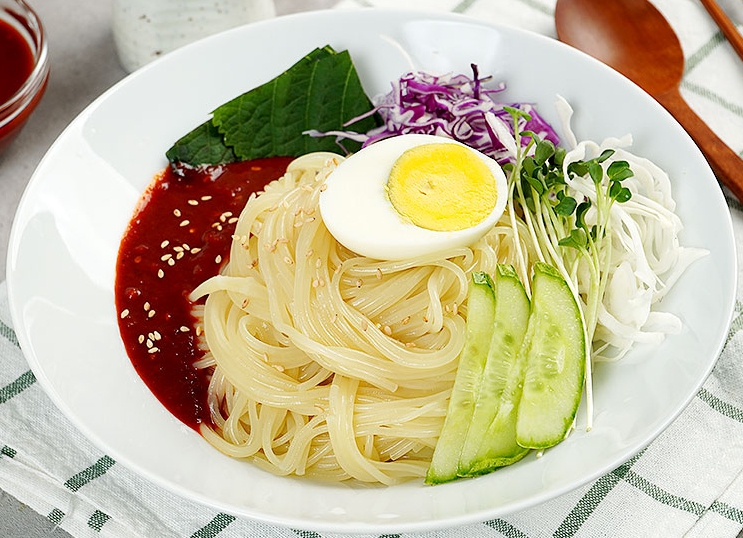 한국의 분식 쫄면