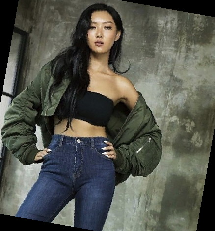 화사 키 허벅지