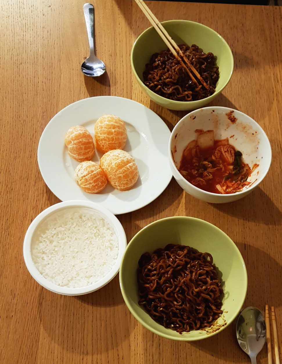 프라하에서 먹는 불닭짜파게티