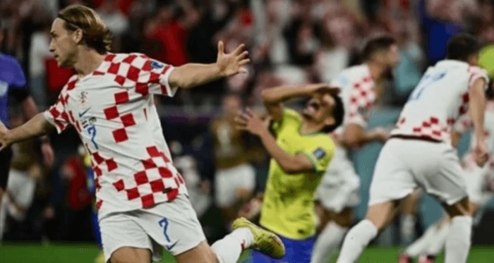 4강-진출-확정한-아르헨티나-프랑스-크로아티아의-사진