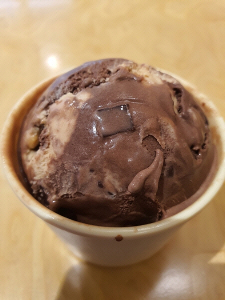 배스킨라빈스 위대한 비쵸비 아이스크림