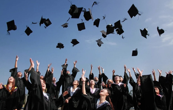 대학 졸업 축하 선물 인기 랭킹 Top 21 (대학 졸업 추천 선물)