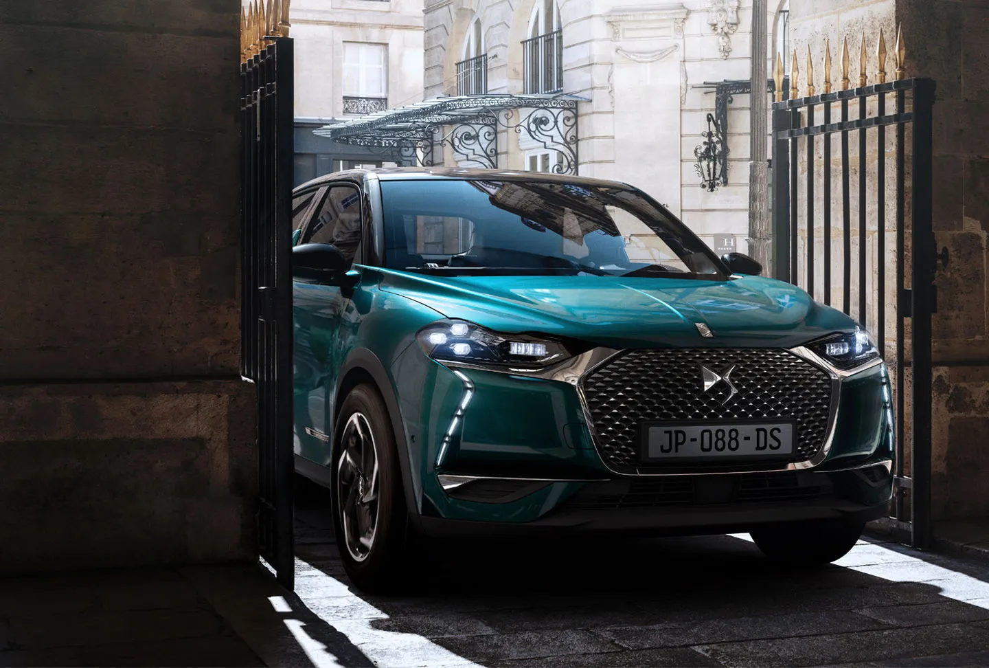 DS 3 크로스백 E-텐스