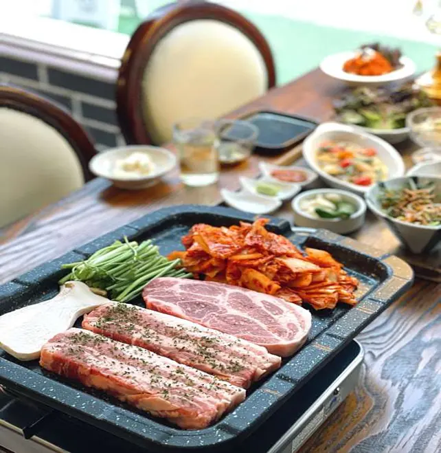 홍박식당