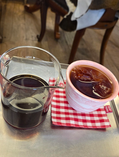 커피커피 싱글 핸드드립, 커피와 얼음잔이 따로 제공