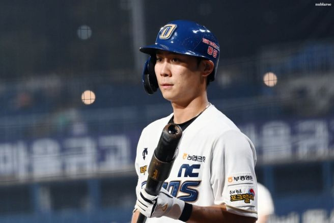 한석현 야구선수 나이 프로필 성적 연봉 학력 고향 총정리: 2026 NC 다이노스 이호준호의 &lsquo;미친 선수&rsquo;가 될 수 있을까?