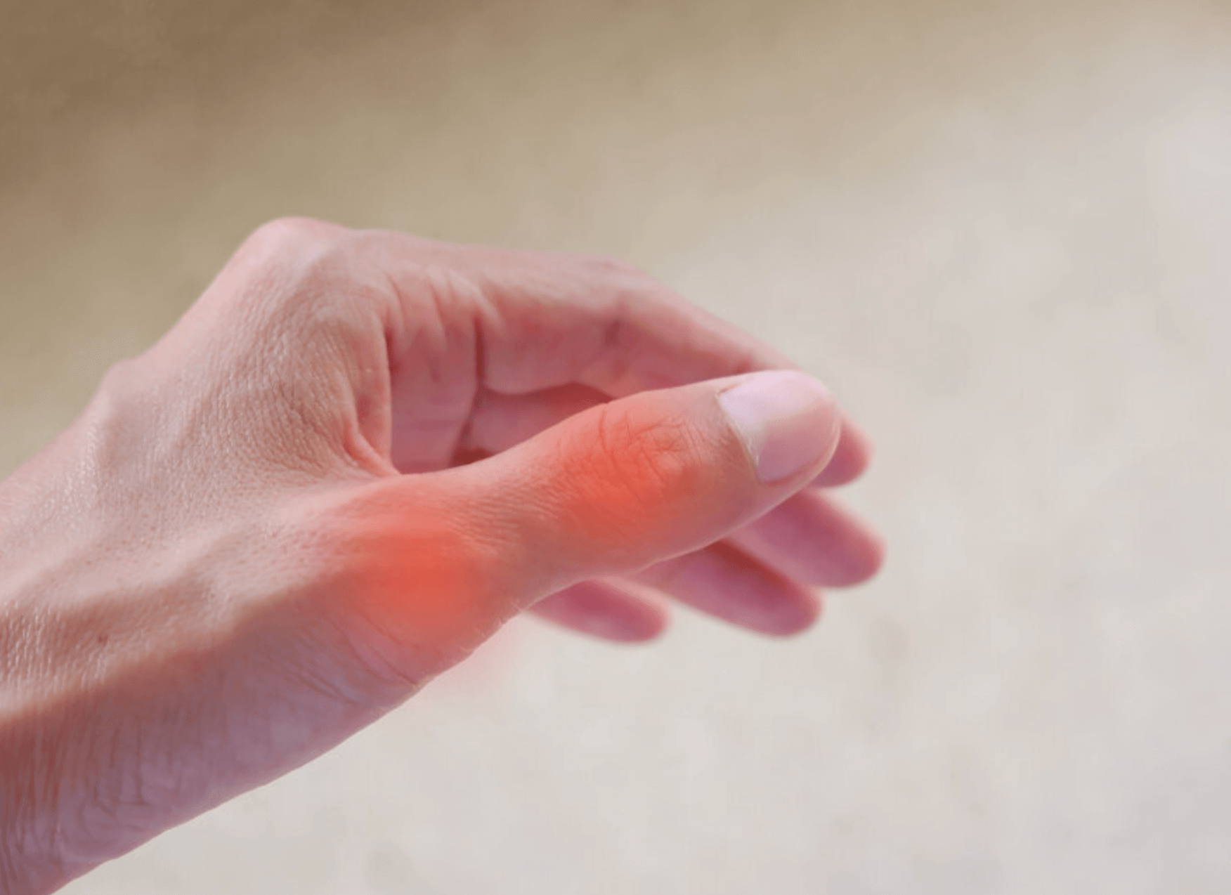 엄지손가락 통증 원인