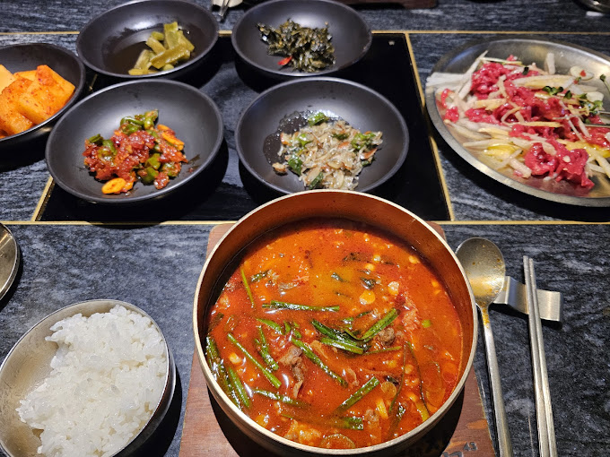 강남 토종 한우 '창고43'