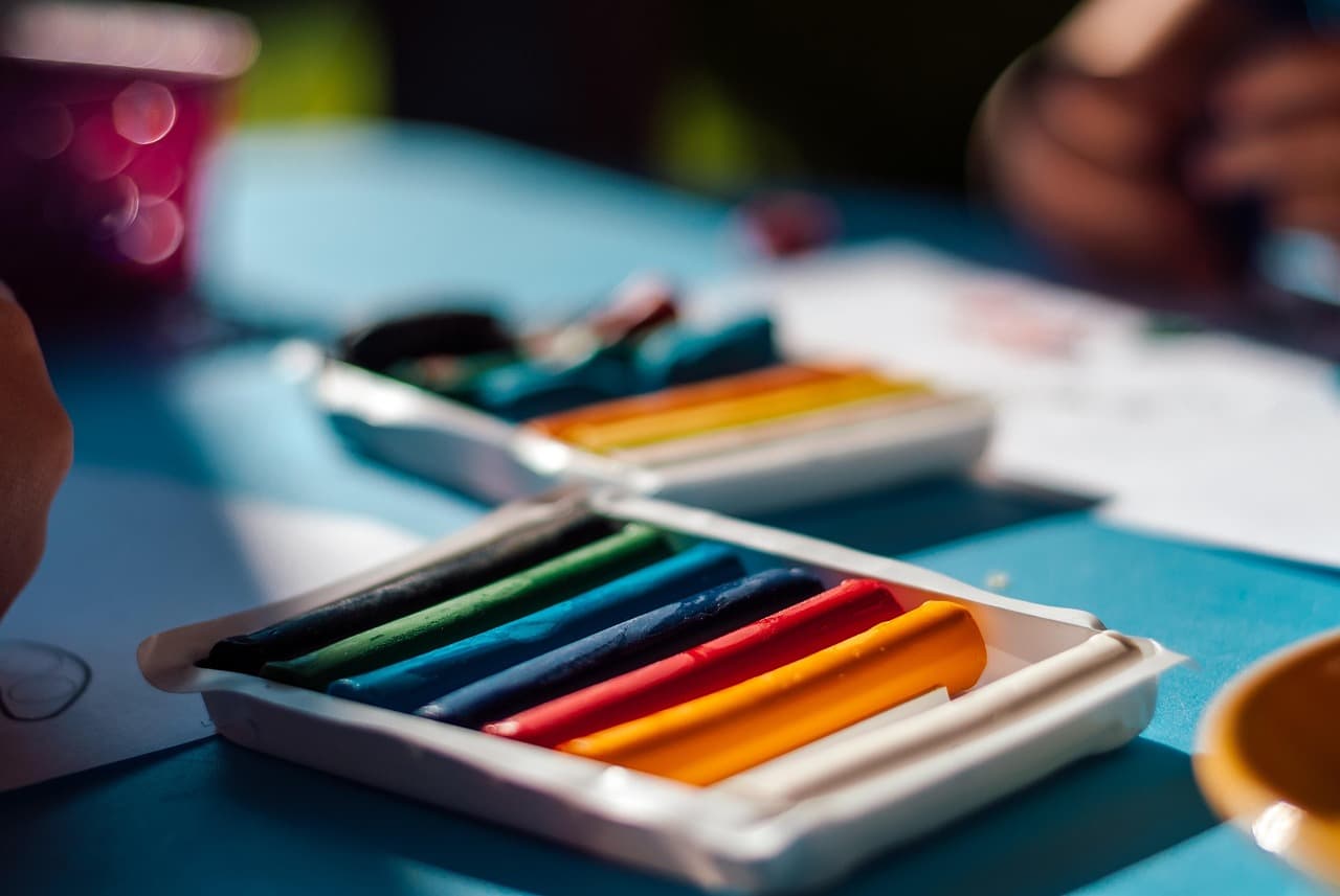 유아기의 언어 및 놀이 발달 단계와 지원법